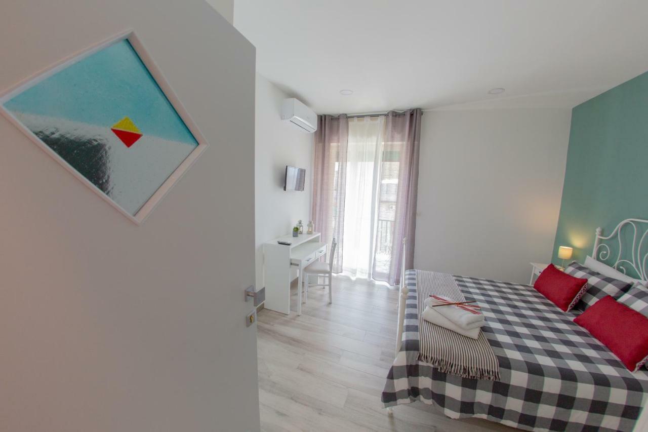 ナポリ Civico 364 Bed & Breakfast エクステリア 写真
