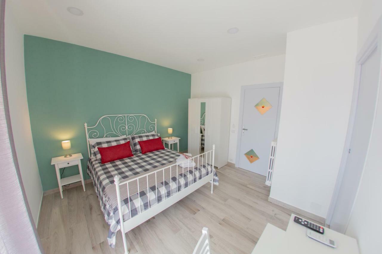 ナポリ Civico 364 Bed & Breakfast エクステリア 写真