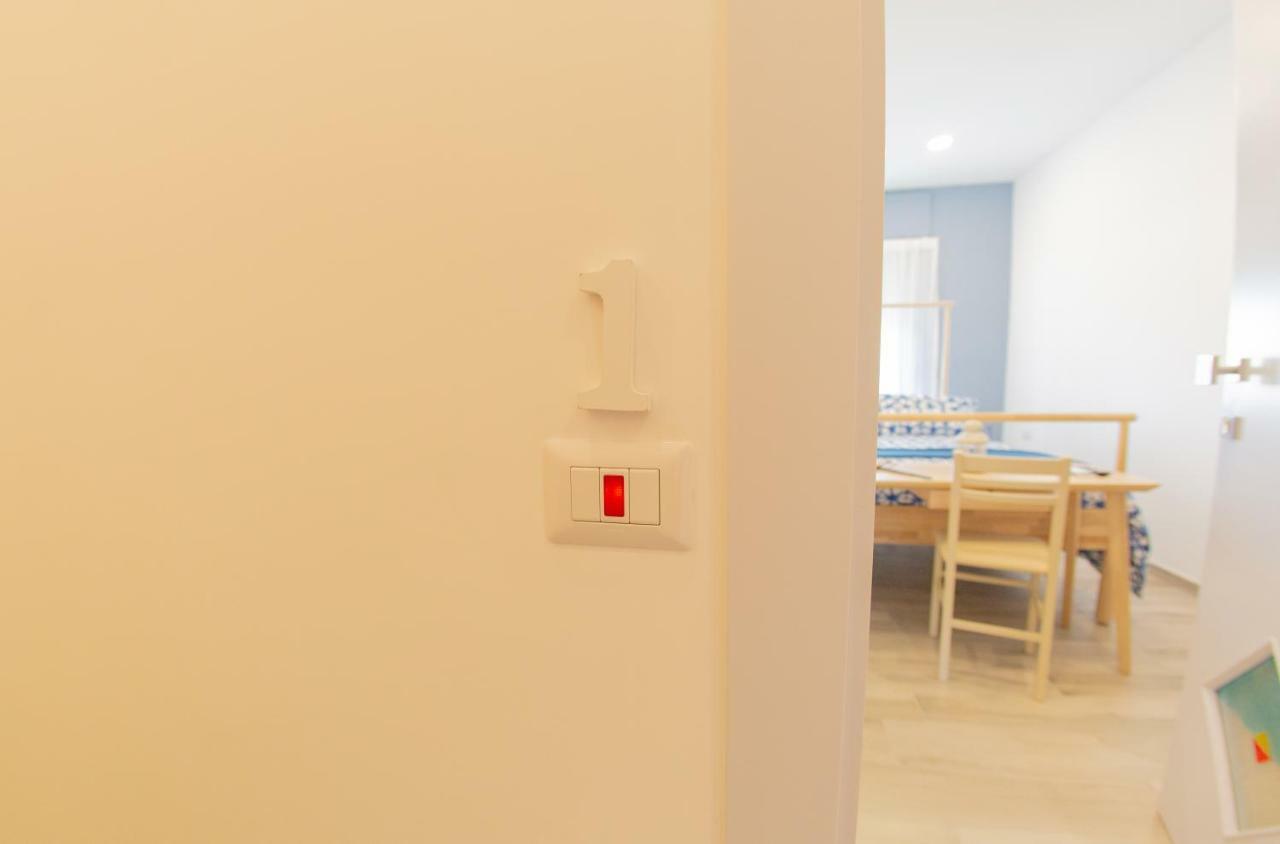 ナポリ Civico 364 Bed & Breakfast エクステリア 写真