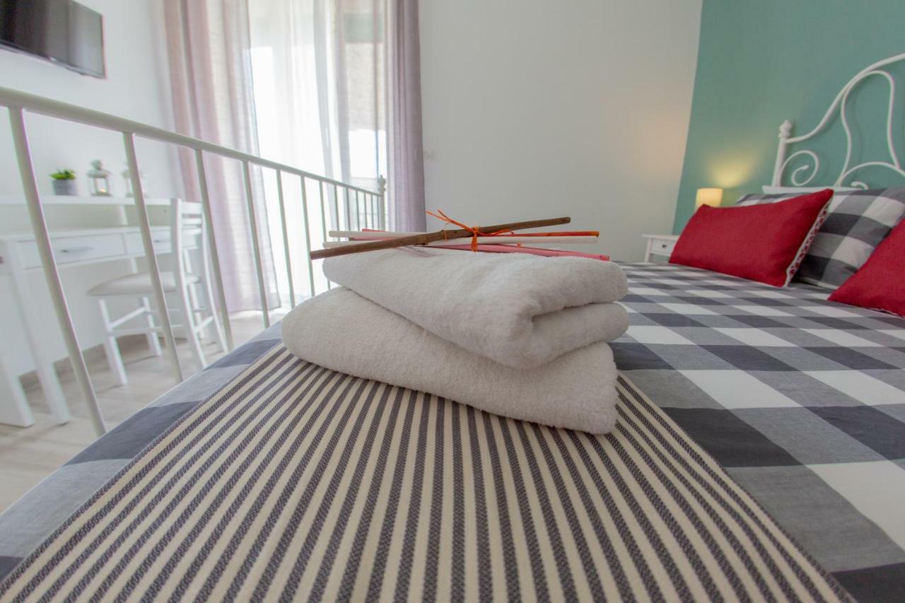 ナポリ Civico 364 Bed & Breakfast エクステリア 写真